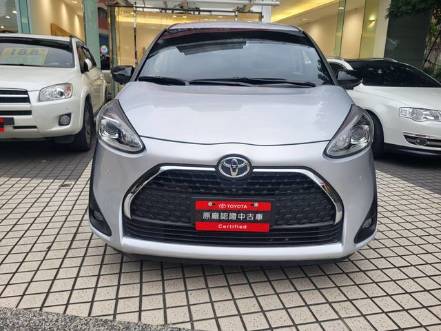 SIENTA 1.8  第2張相片