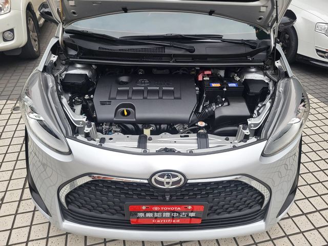 SIENTA 1.8  第10張相片