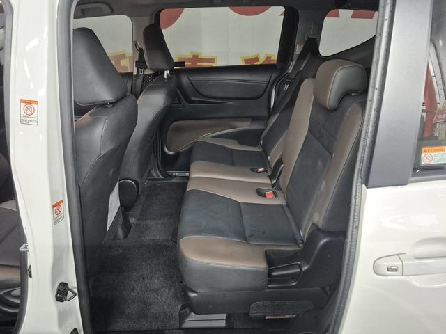 SIENTA 1.8  第9張相片