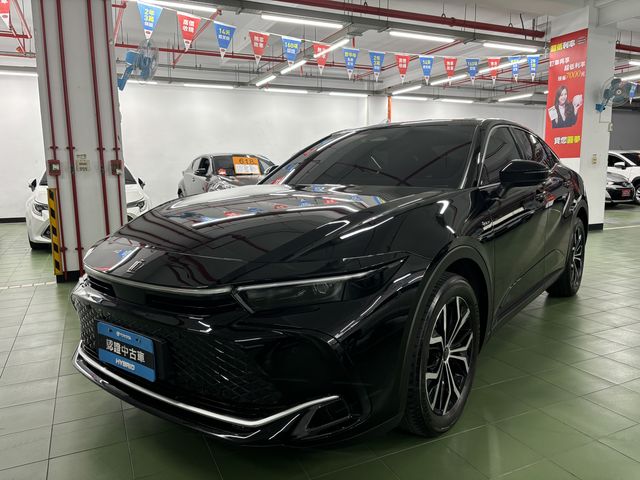 CROWN 2.5  第1張相片