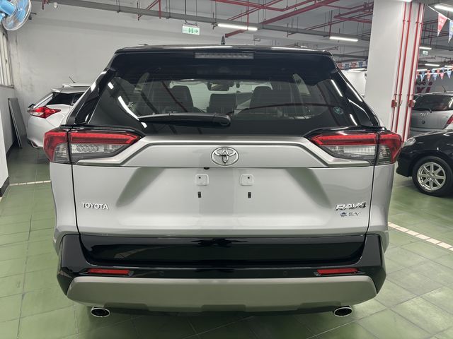 RAV4 2.5 HV  第6張相片