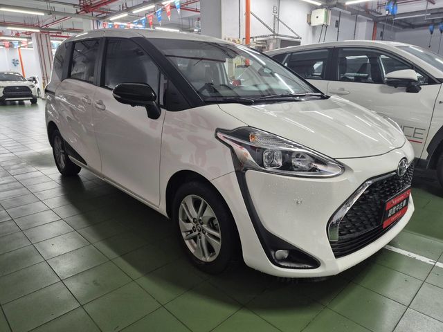 SIENTA 1.8  第3張相片