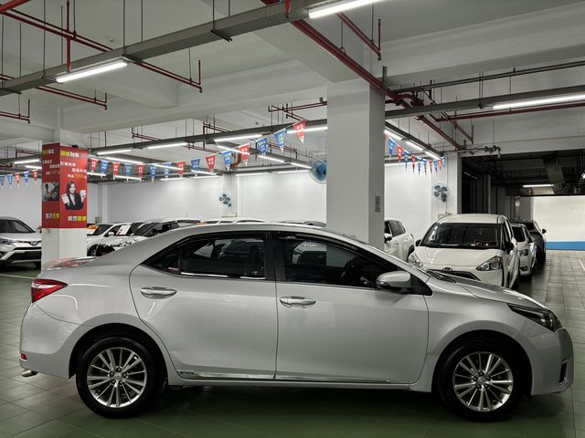 ALTIS 1.8  第4張相片