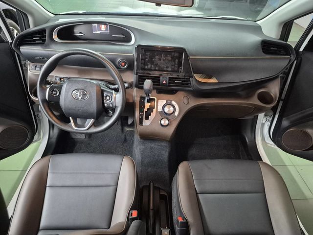 SIENTA 1.8  第9張相片