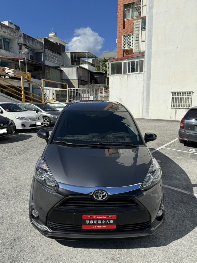 SIENTA 1.8  第2張相片