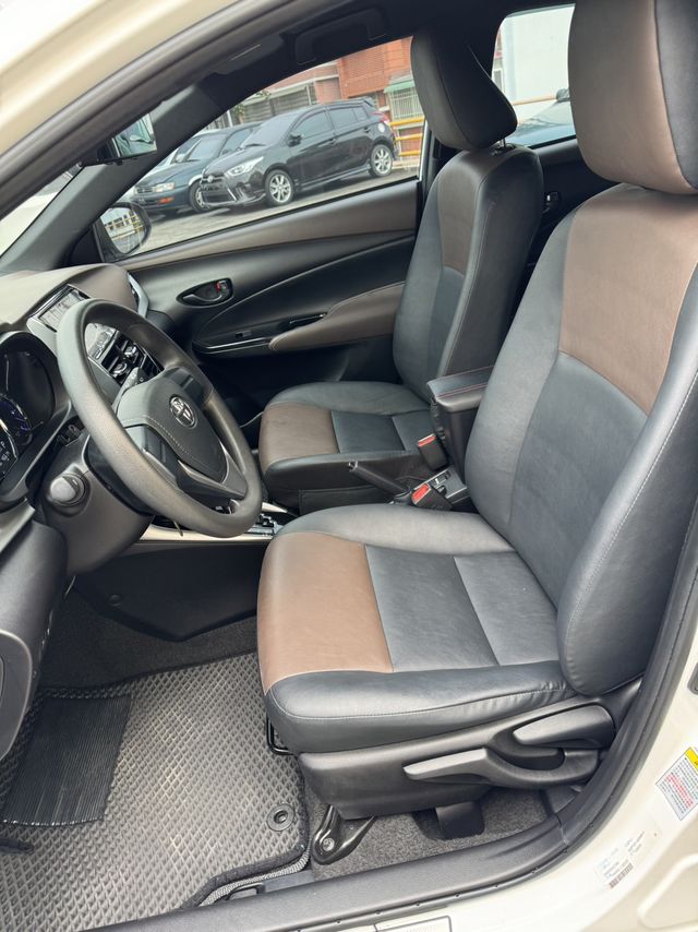 YARIS 1.5  第8張相片
