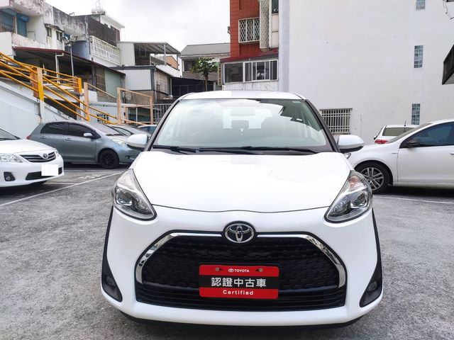 SIENTA 1.8  第2張相片