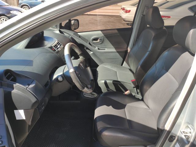 YARIS 1.5  第8張相片