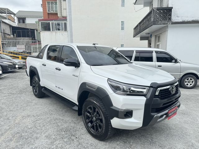 HILUX  第3張相片