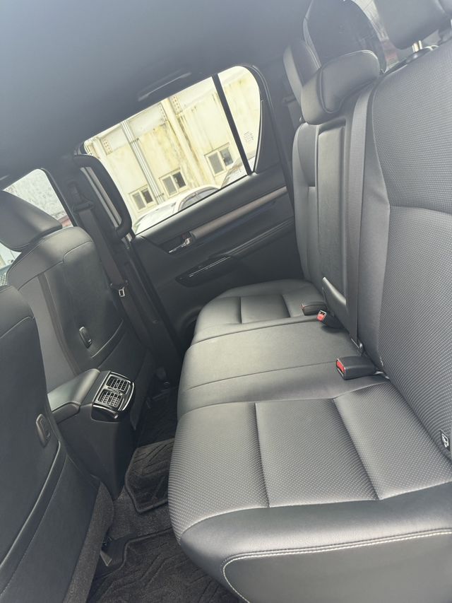 HILUX  第9張相片