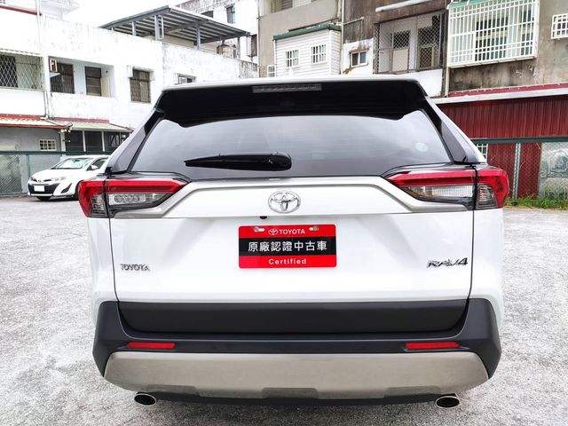 RAV4 2.0  第6張相片