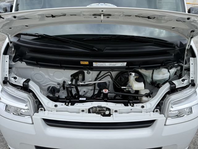 TOWN ACE VAN 5人  第10張相片