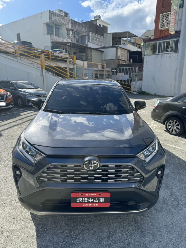 RAV4 2.0  第2張相片