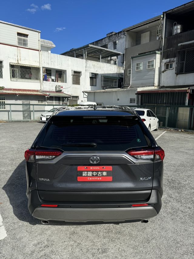 RAV4 2.0  第6張相片