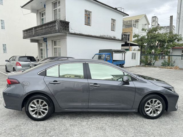 ALTIS 1.8  第4張相片