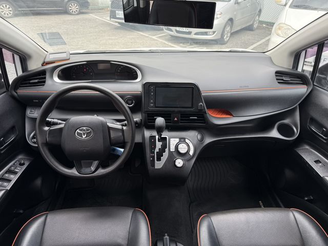 SIENTA 1.8  第7張相片