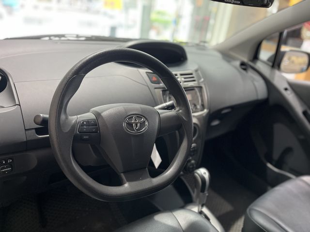 YARIS 1.5  第10張相片