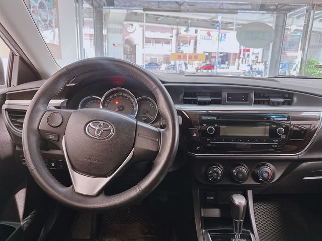 ALTIS 1.8  第7張相片