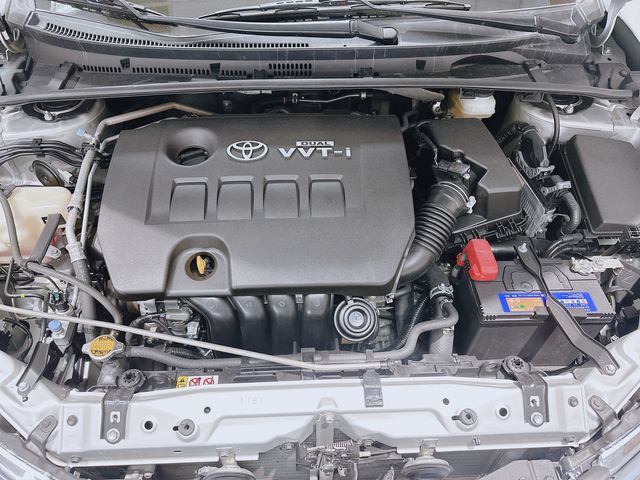 ALTIS 1.8  第10張相片