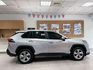 RAV4 2.0  第4張縮圖