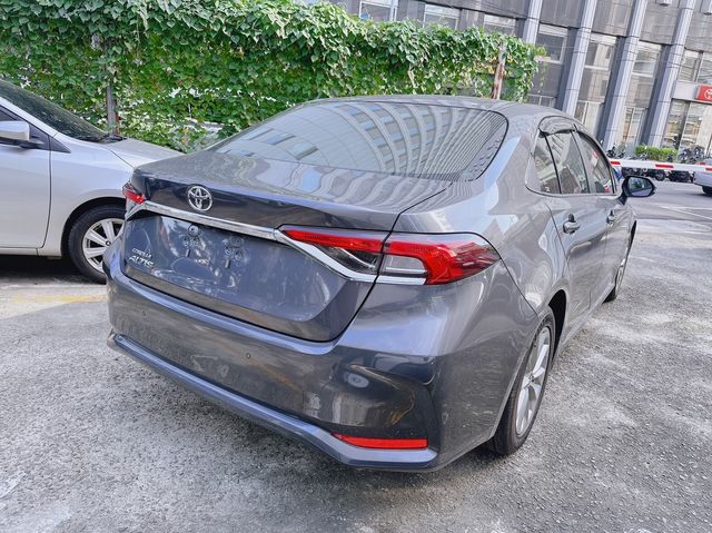 ALTIS 1.8  第5張相片