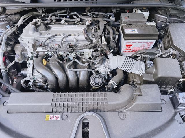 ALTIS 1.8  第10張相片