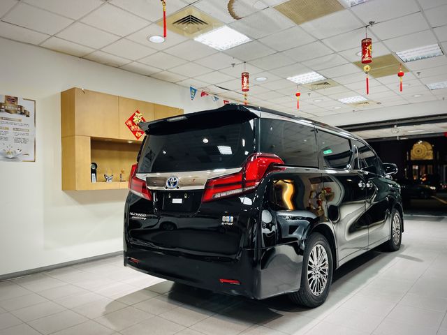 ALPHARD 2.5HV 4WD  第5張相片