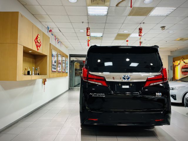 ALPHARD 2.5HV 4WD  第6張相片