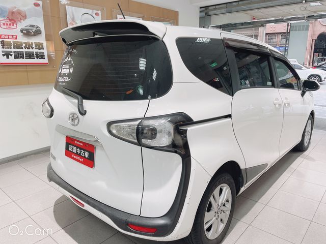 SIENTA 1.8  第5張相片