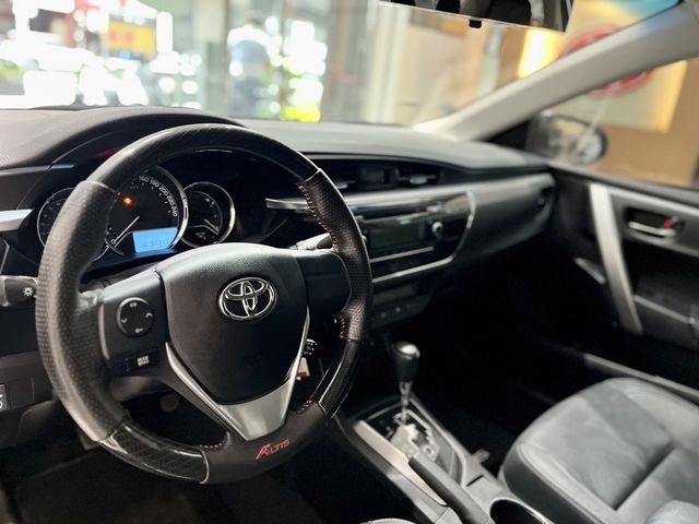 ALTIS 1.8  第7張相片