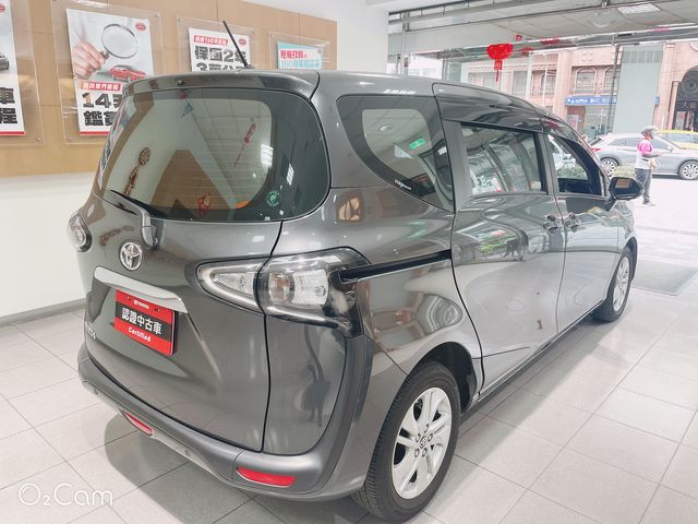 SIENTA 1.8  第5張相片