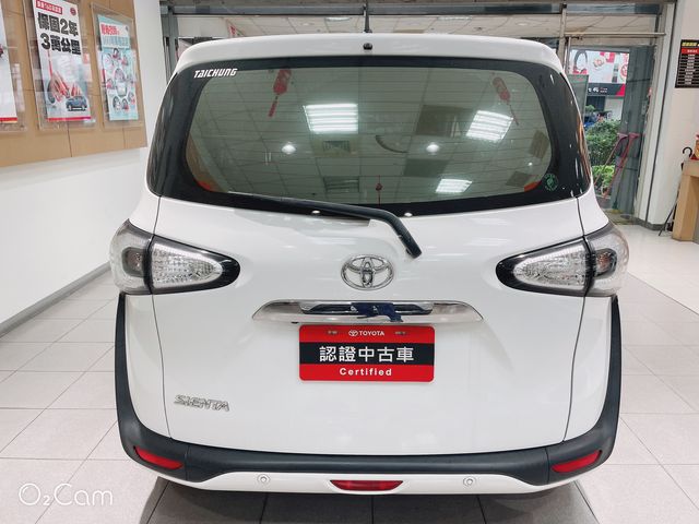 SIENTA 1.8  第6張相片