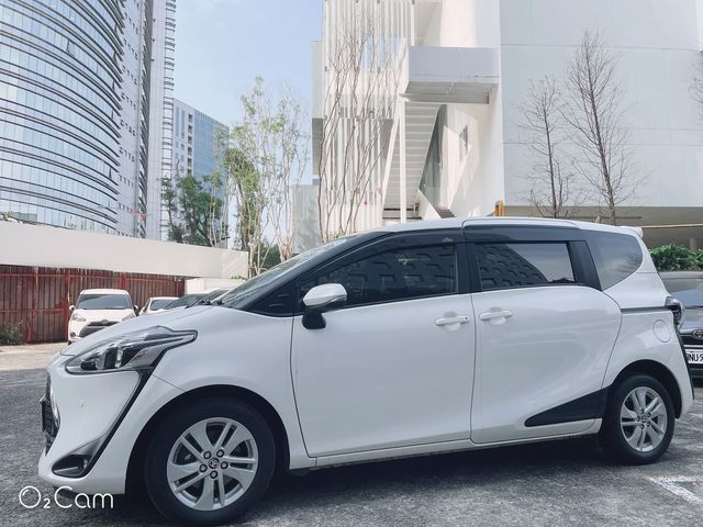 SIENTA 1.8  第4張相片