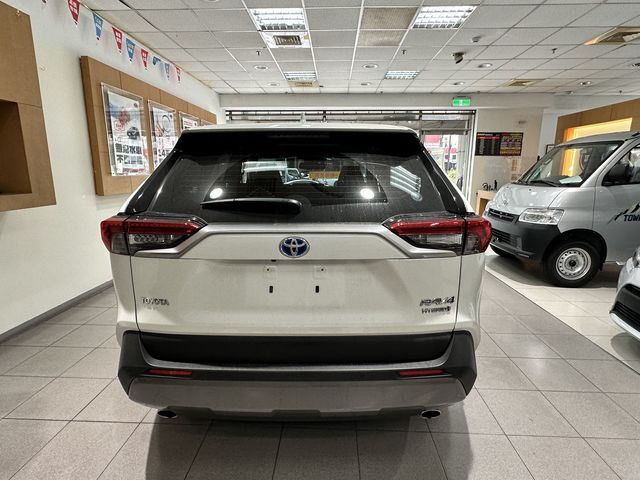 RAV4 2.5 HV  第6張相片