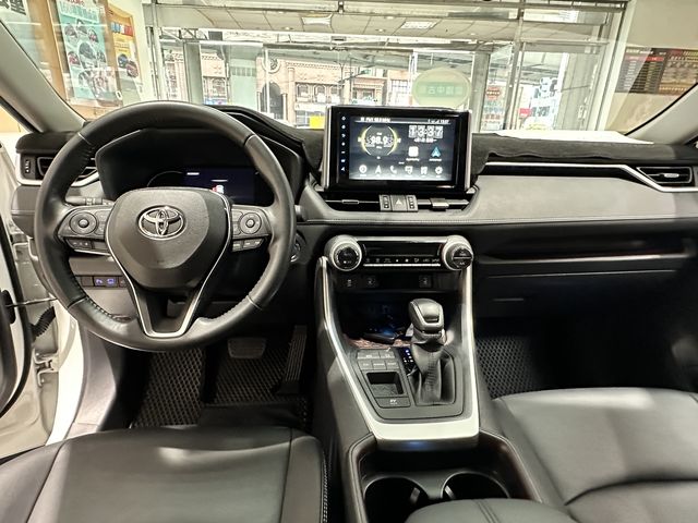 RAV4 2.5 HV  第10張相片