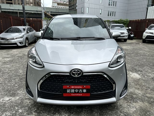 SIENTA 1.8  第2張相片