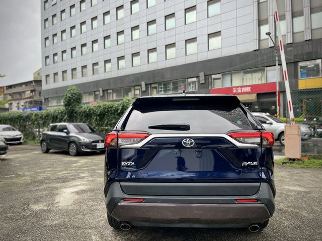 RAV4 2.0  第6張相片