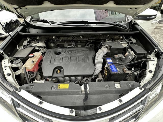 RAV4 2.0  第10張相片