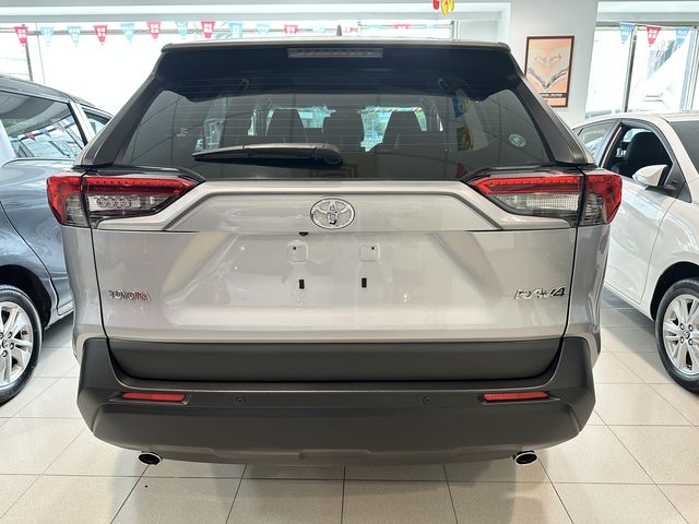RAV4 2.0  第6張相片
