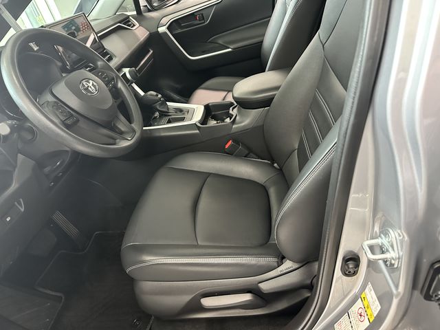 RAV4 2.0  第8張相片