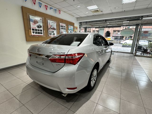 ALTIS 1.8  第5張相片