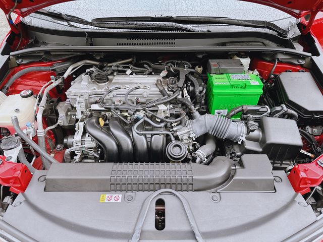 ALTIS 1.8  第10張相片