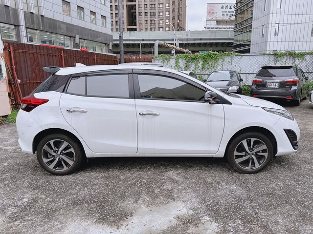 YARIS 1.5  第4張相片