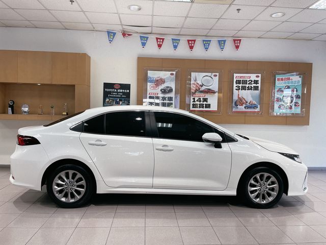 ALTIS 1.8  第4張相片