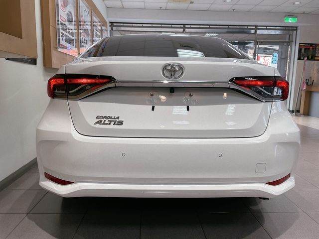 ALTIS 1.8  第6張相片