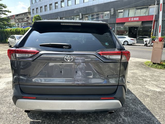 RAV4 2.0  第6張相片