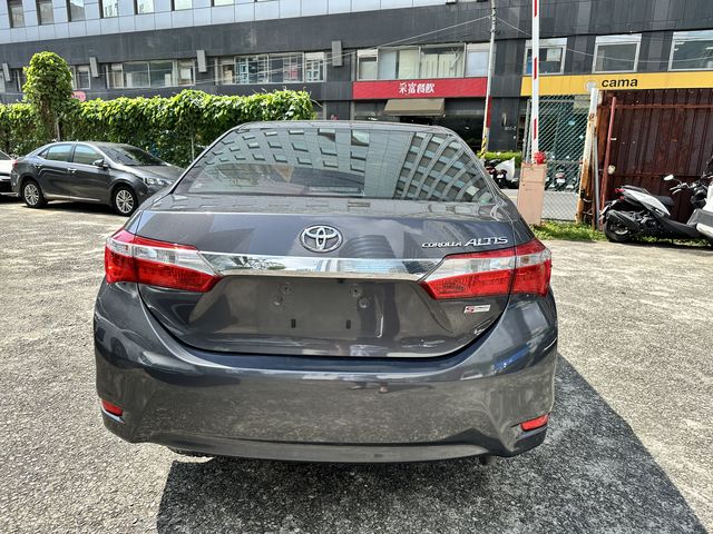 ALTIS 1.8  第6張相片