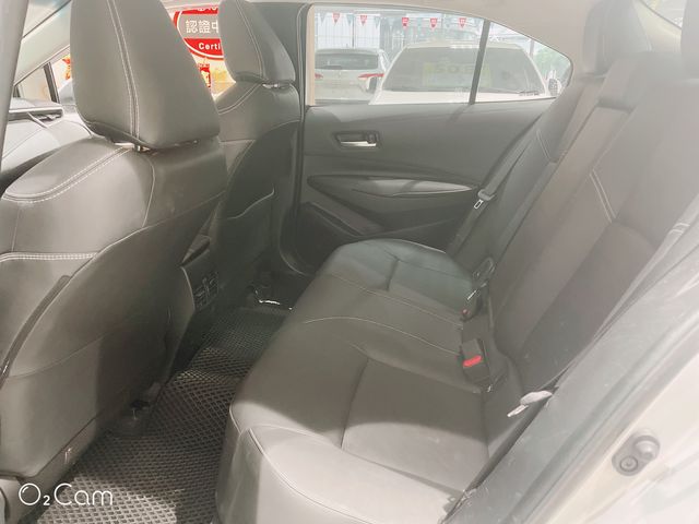 ALTIS 1.8  第8張相片