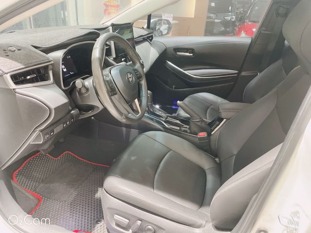 ALTIS 1.8  第7張相片