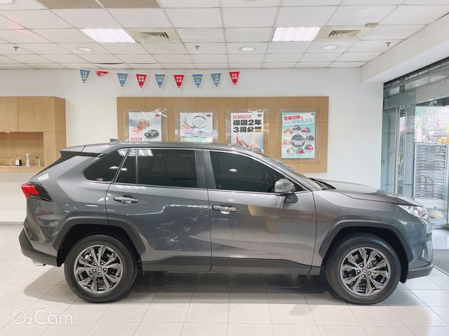 RAV4 2.0  第4張相片